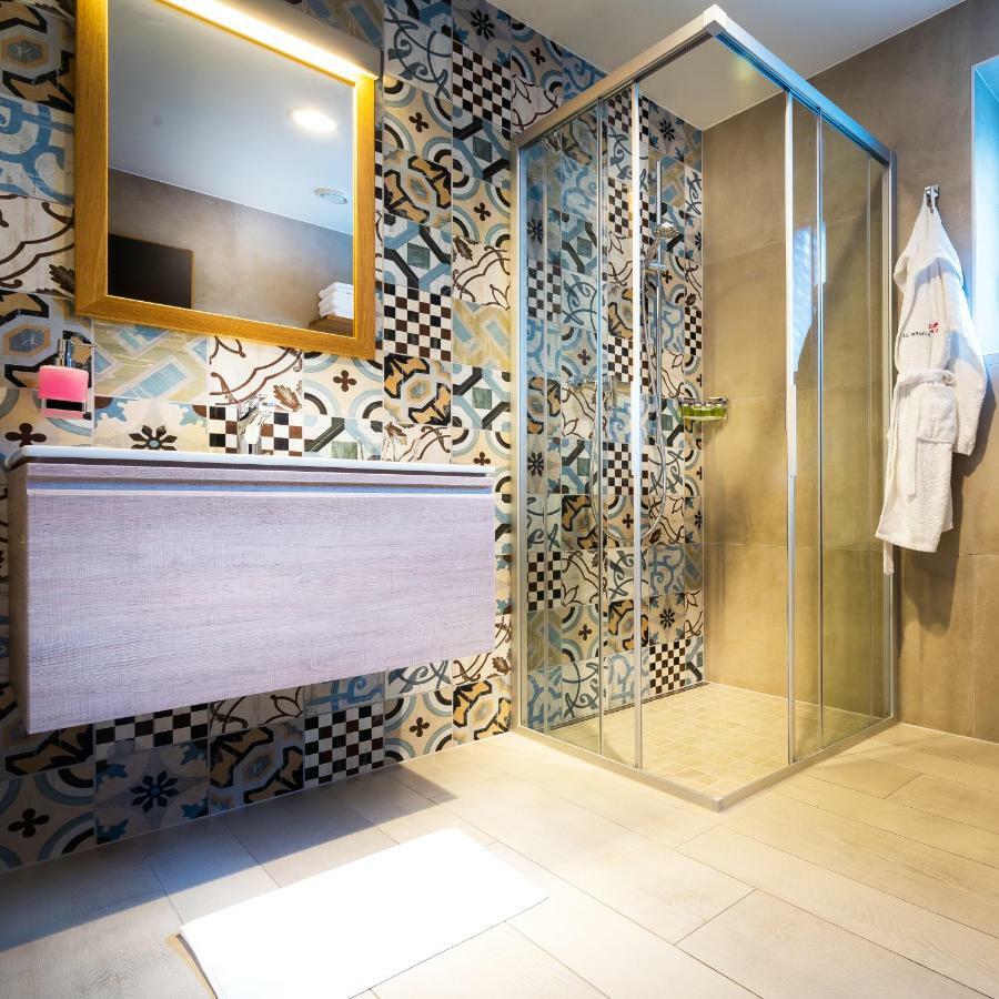 Le Manoir Vionnaz Hotel Buitenkant foto