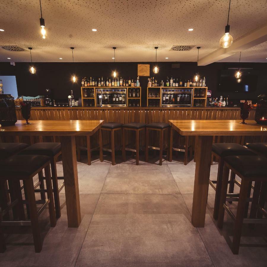 Le Manoir Vionnaz Hotel Buitenkant foto
